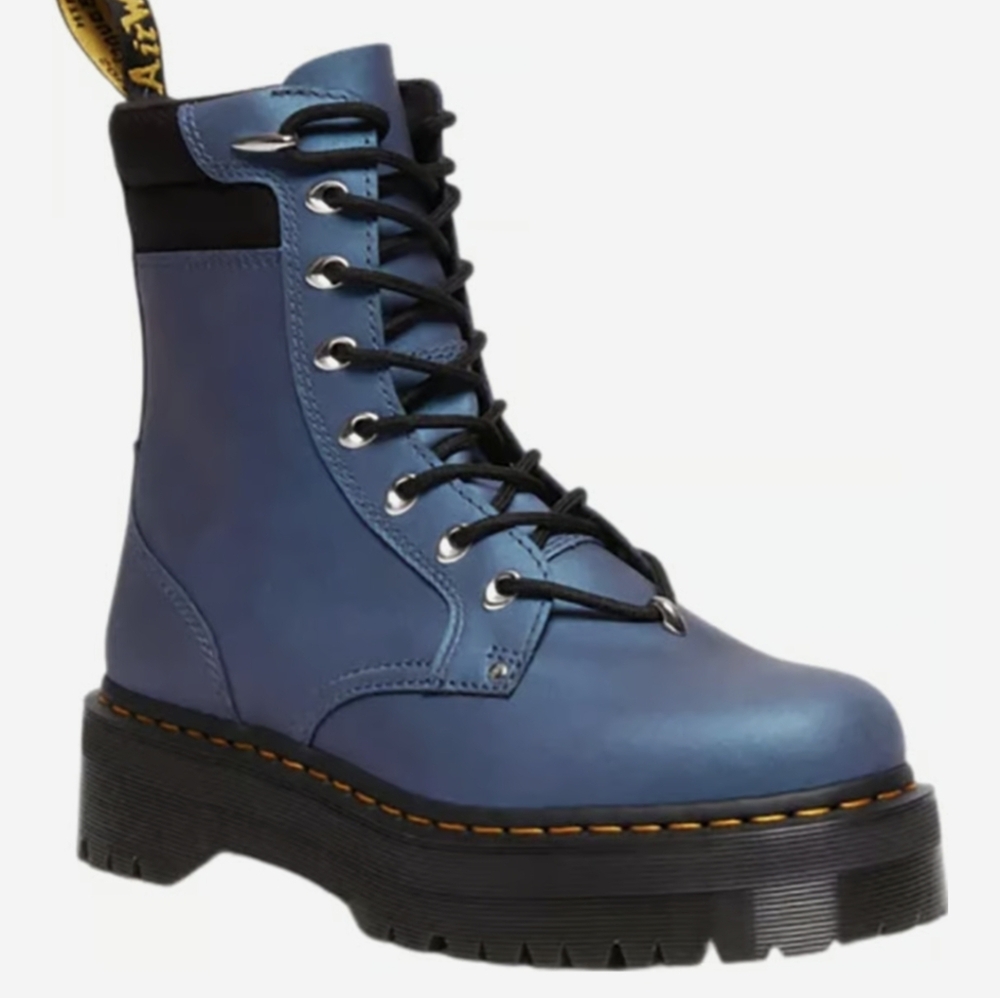 Dr. Martens Jadon II Hardware Pull Up Leather Platform Boots